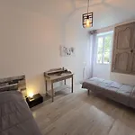 Grande Maison Avec Piscine Privee, Parking Et Animaux Acceptes - Fr-1-616-505 Ferienhaus