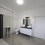 Ferienhaus Grande Maison Avec Piscine Privee, Parking Et Animaux Acceptes - Fr-1-616-505 *