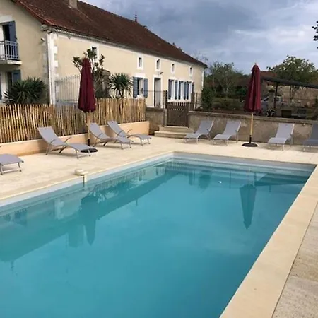 Grande Maison Avec Piscine Privée, Parking Et Animaux Acceptés - Fr-1-616-505